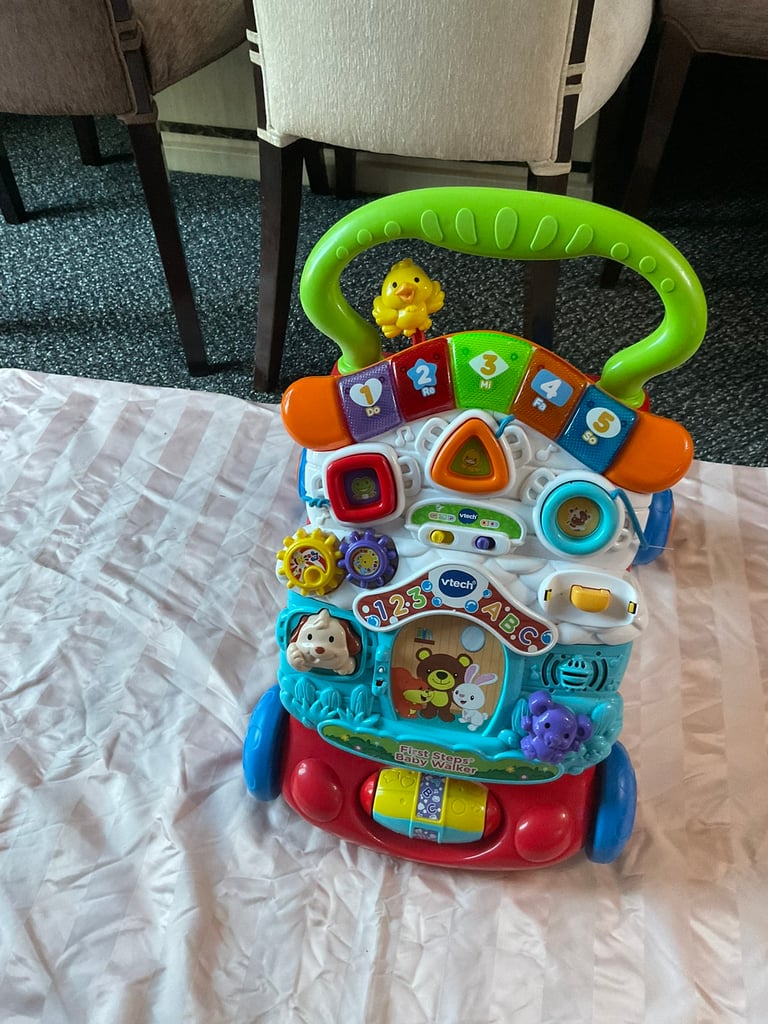 Second hand baby walker hotsell
