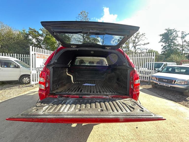 2019 Mitsubishi L200 L200 4Life DI-D 4x4 DIESEL Manual