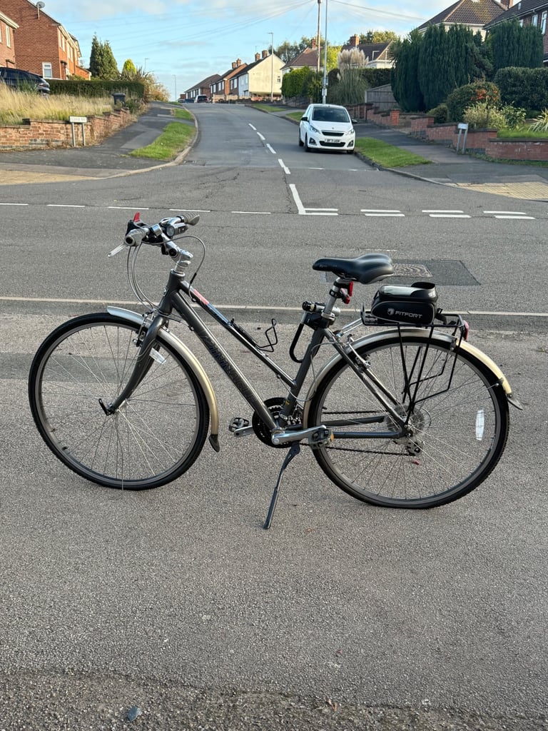 image for Unisex Bike with adjustable height and bottle holder