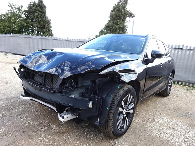 2024 74 REG VOLVO XC60 CORE B5 AWD AUTO DAMAGED REPAIRABLE SALVAGE