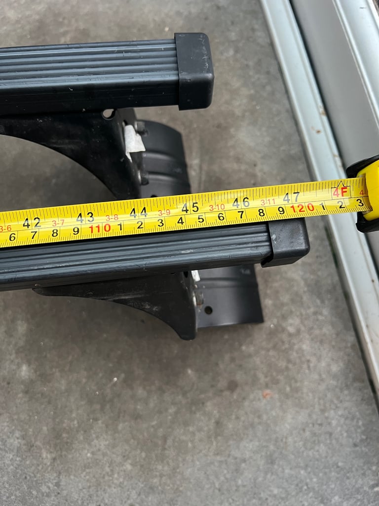 Cruz Roof Bars