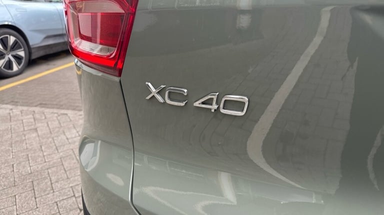 2025 Volvo XC40 Plus, B4 Mild hybrid, Petrol, Dark Estate Petrol Automatic