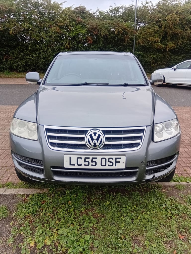 Volkswagen, TOUAREG, Estate, 2005, Semi-Auto, 2461 (cc), 5 doors