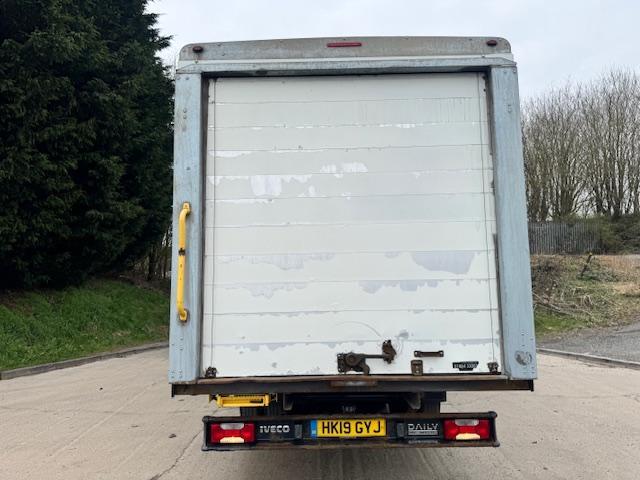 2019 19 Iveco Daily 72-180 Euro 6 HI-Matic 20ft box