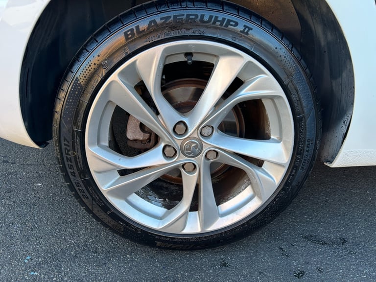 2016 Vauxhall Astra 1.4T 16V 150 SRi 5dr THE BEST YOU WILL SEE! LOW MILES! ULEZ! HATCHBACK Petrol...
