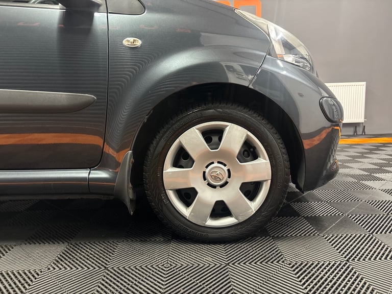 2006 Toyota AYGO 1.0 VVT-i + 5dr MMT HATCHBACK Petrol Automatic