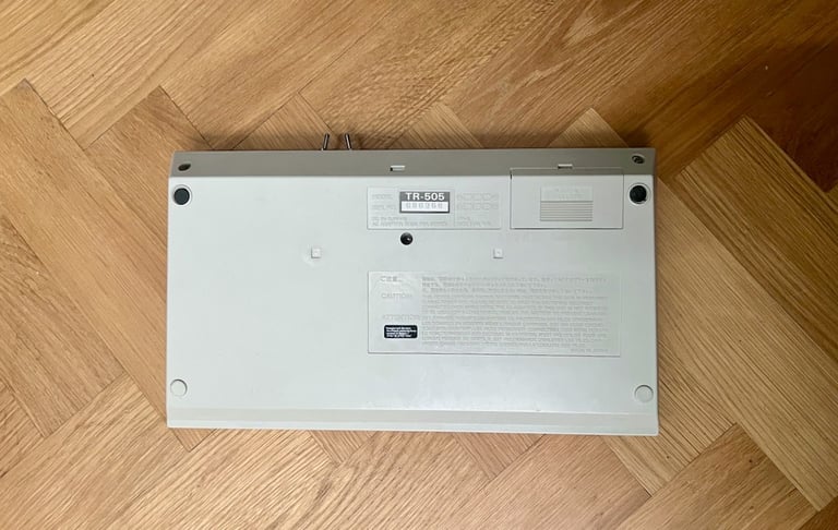 Roland TR-505 Drum Machine + ROM Expansion Linn LM-1, LinnDrum & Oberheim