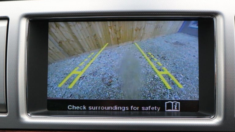 JAGUAR XF 2.2d Portfolio Sportbrake Auto Euro 5 (s/s) 5dr 2015