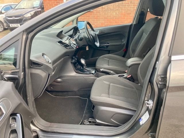 2017 Ford Fiesta 1.0T ECOBOOST TITANIUM 5dr POWERSHIFT AUTOMATIC EURO 6  NEW WET BELT  MOT A Hatc...