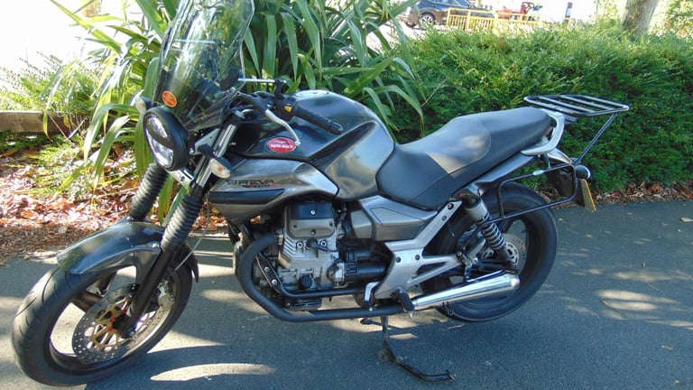Moto Guzzi Breva 750 2003 Conmmuter tourer shaft drive A2 ok rides good new MOT 