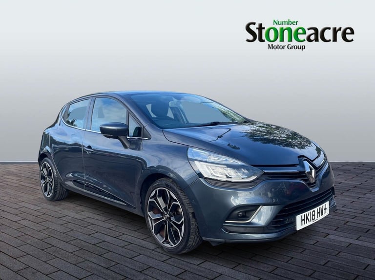 image for  Renault Clio Signature Nav dCi 90 Diesel Manual