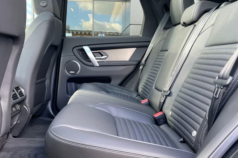 2025 Land Rover Discovery Sport 1.5 P270e 12.17kWh Dynamic SE SUV 5dr Petrol Plug-in Hybrid Auto ...