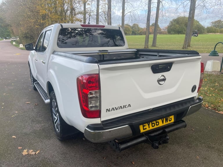 2016 Nissan Navara 2.3 dCi Acenta+ 4WD Euro 6 (s/s) 4dr PICK UP Diesel Manual