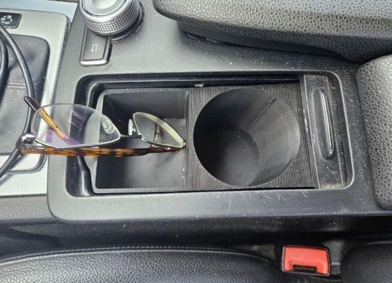 Mercedes-Benz W204 Cup Holder Divider/Insert