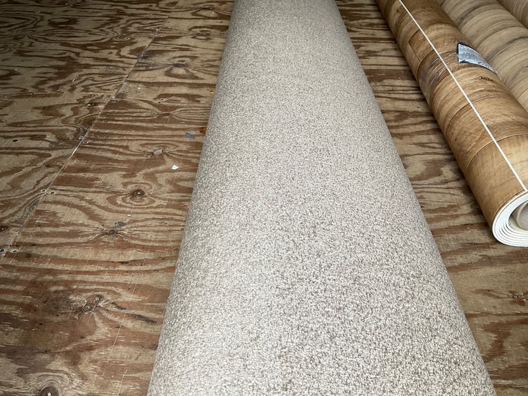 New 3.80 x 4m taupe colour carpet.
