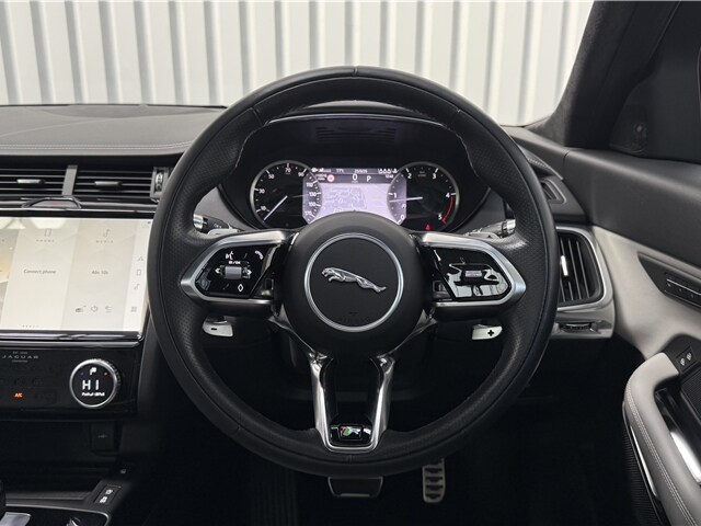 2022 Jaguar E-Pace 2.0 D200 R-Dynamic Black 5dr Auto SUV Diesel Automatic