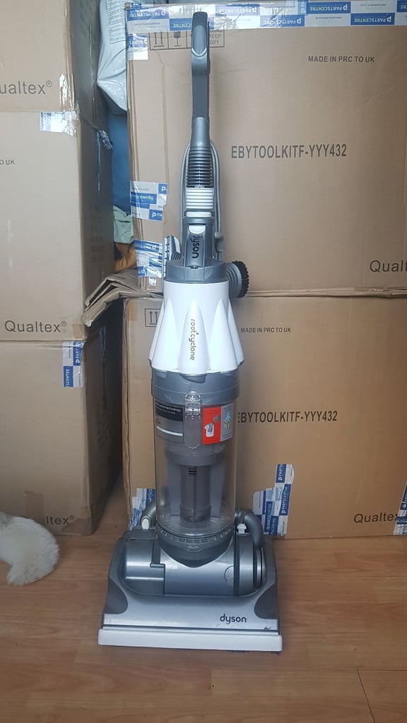 image for white Dyson DC07 filters washed and dried All Floors Upright Hoover tools no texing pho