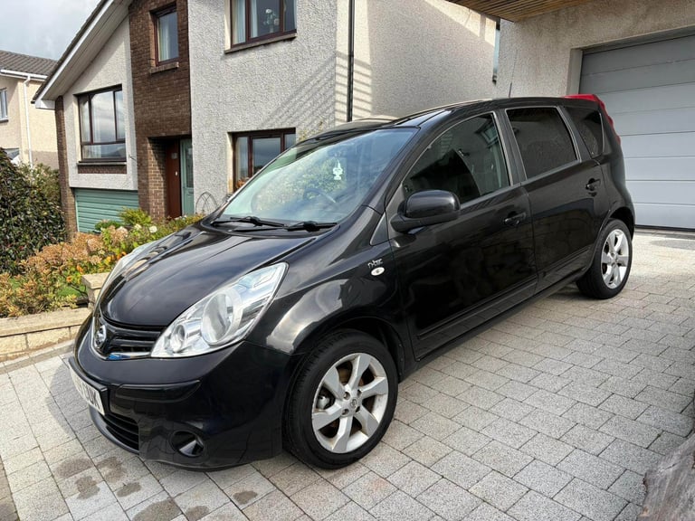 2009 Nissan Note 1.4 N-Tec 5dr – 72,000 miles – Black – Manual