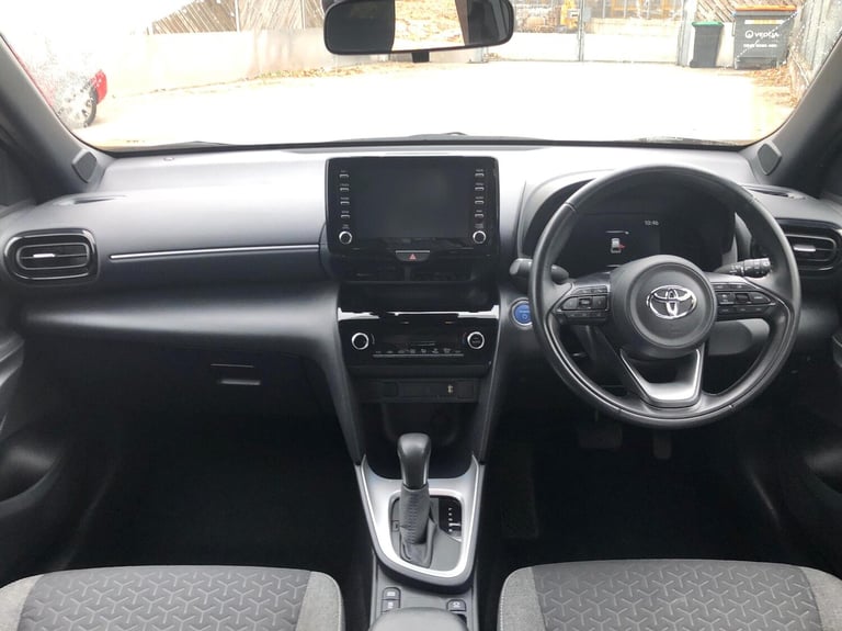 2021 Toyota Yaris 1.5 Hybrid Design 5dr CVT Estate Hybrid Automatic