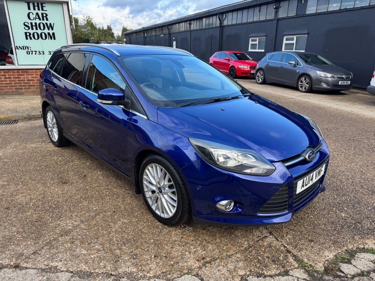 2014 Ford Focus 1.6 TDCi Zetec Navigator Euro 5 (s/s) 5dr ESTATE Diesel Manual
