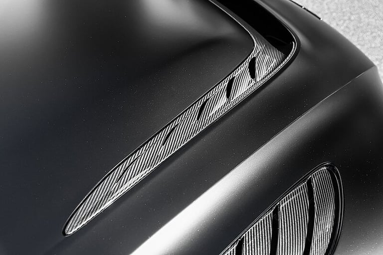 2023 Aston Martin DBS SUPERLEGGERA 770 ULTI V12 Ultimate COUPE PETROL Automatic