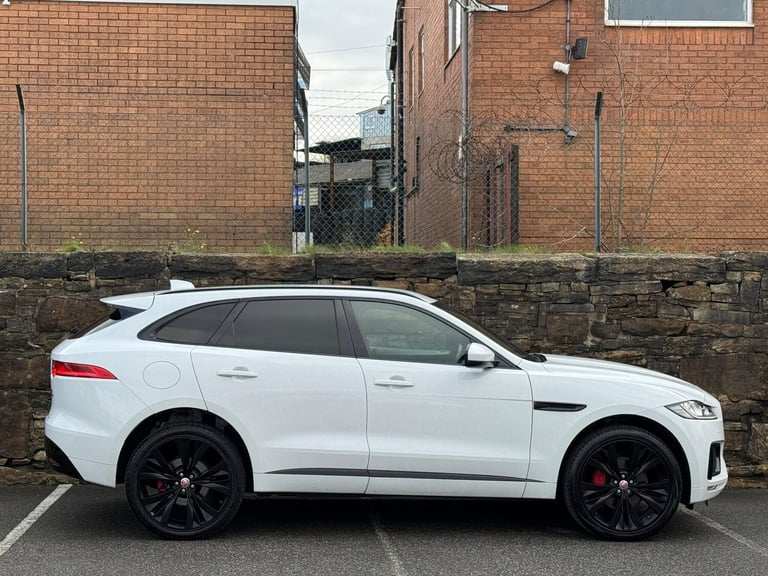 2017 Jaguar F-Pace 3.0 D300 V6 S Auto AWD Euro 6 (s/s) 5dr ESTATE Diesel Automatic