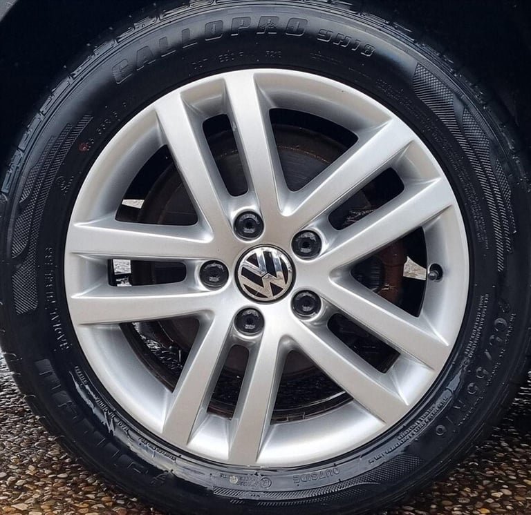 2012 Volkswagen Touran 1.6 TDI 105 SE 5dr DSG MPV DIESEL Automatic