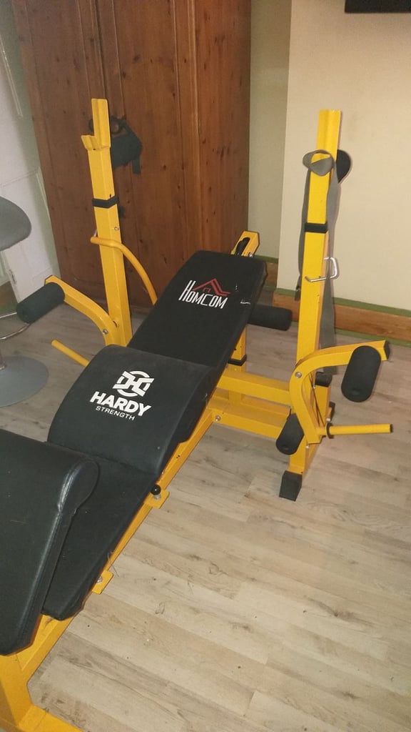 Multigym, solid frame, excellent with accessories 