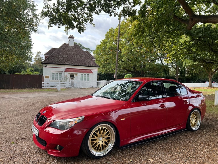 BMW 530D COBRA IMOLA RED MSPORT