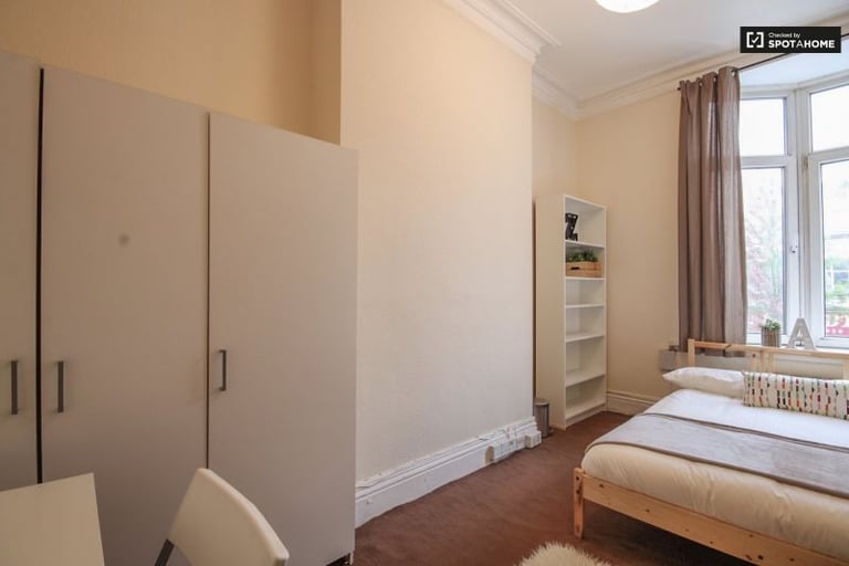 🌿 Spacious Double room -Kilburn High Road | All bills including ❗️
