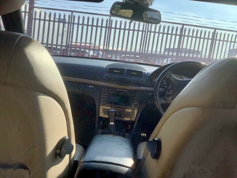 Mercedes-Benz, E CLASS, Saloon, 2008, Manual, 2148 (cc), 4 doors