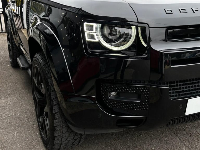 2023 Land Rover Defender 3.0 D250 MHEV HSE Hard Top SUV 3dr Diesel Auto 4WD SWB Euro 6 (s/s) (250...