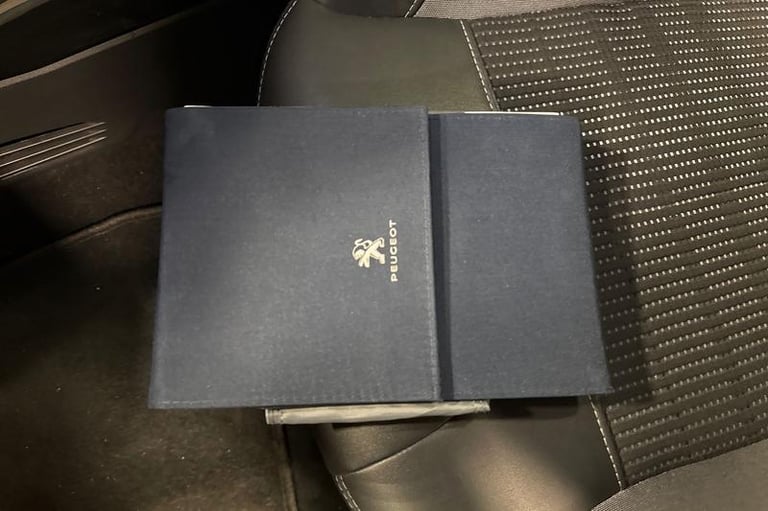 2018 Peugeot 2008 1.2 PureTech Allure Premium 5dr [Start Stop] HATCHBACK PETROL Manual