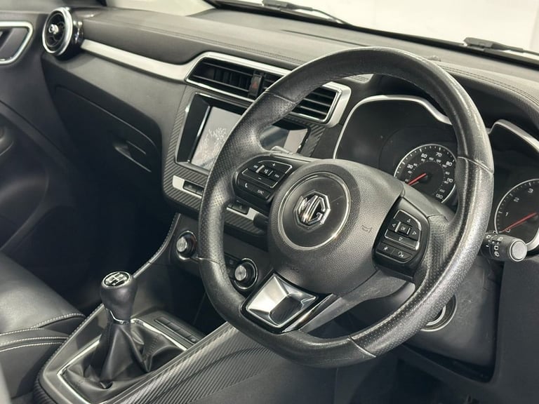 2019 MG MG ZS 1.5 VTi-TECH Exclusive SUV 5dr Petrol Manual Euro 6 (s/s) (106 ps) HATCHBACK Petrol...