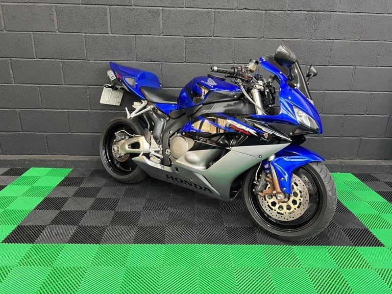 2006 06 HONDA CBR1000RR-R FIREBLADE FINANCE SPECIALISTS APPLY NOW