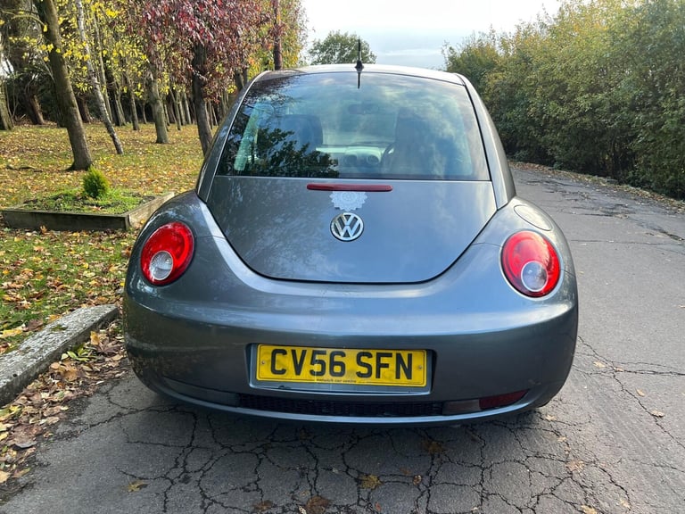 2006 Volkswagen Beetle 2.0 Auto Euro 4 3dr HATCHBACK Petrol Automatic