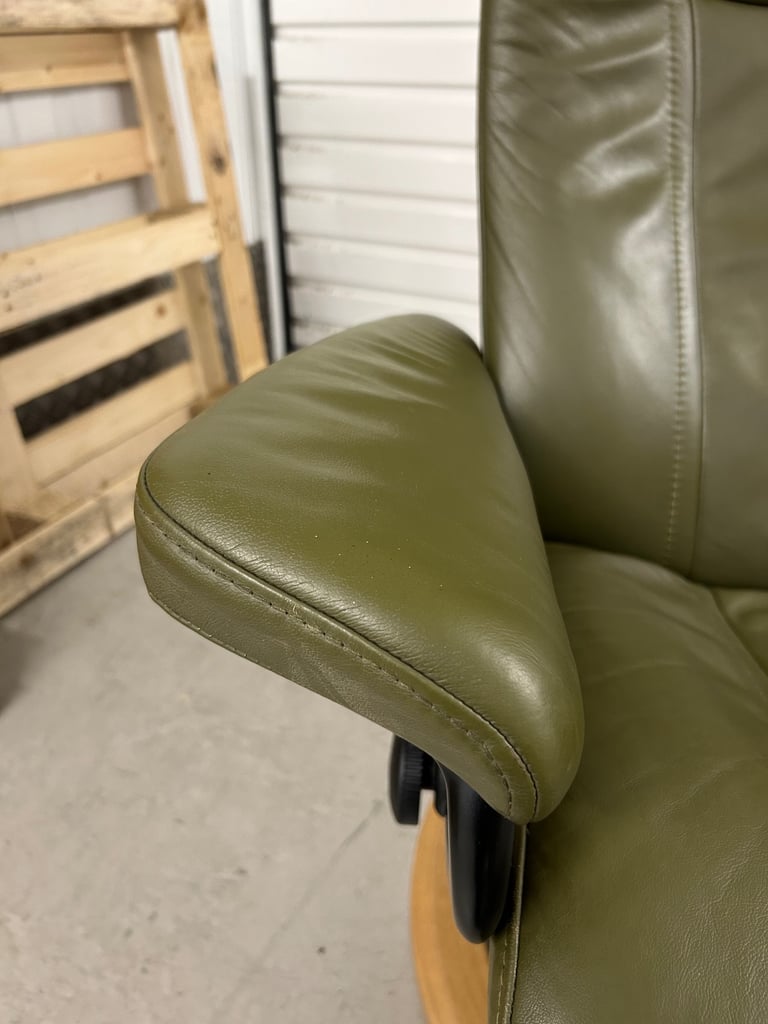 Ekornes Stressless Medium Signature Wing Dark Olive Leather Chairs & Footstool