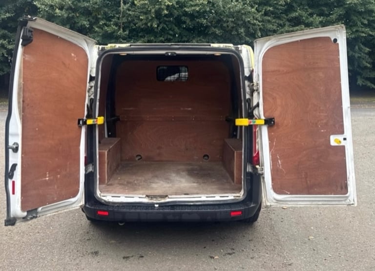 2018 Ford Transit Custom 2.0 TDCi 105ps Low Roof D/Cab Van PANEL VAN Diesel Manual