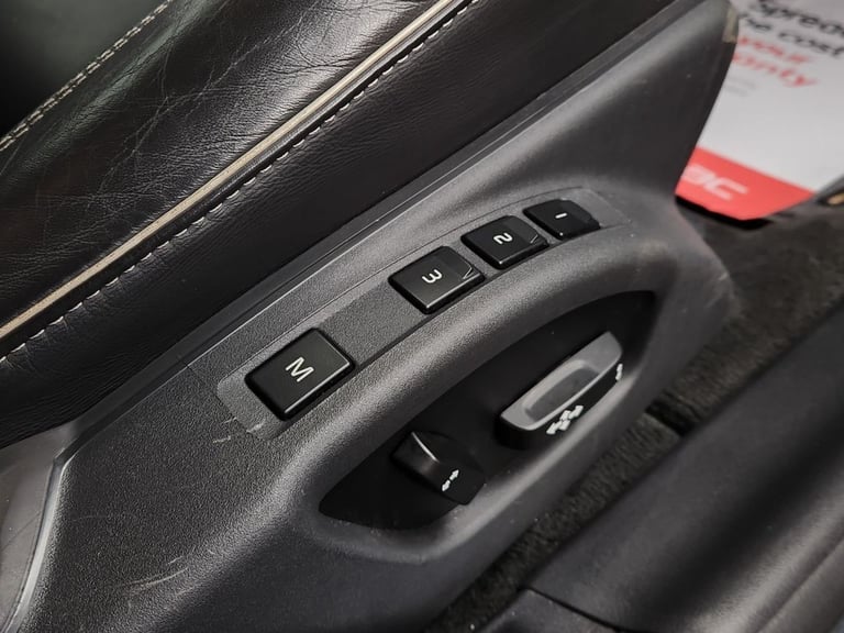 2017 Volvo S60 2.0 D3 R-Design Lux Nav Saloon 4dr Diesel Auto Euro 6 (s/s) (150 ps) Saloon Diesel...