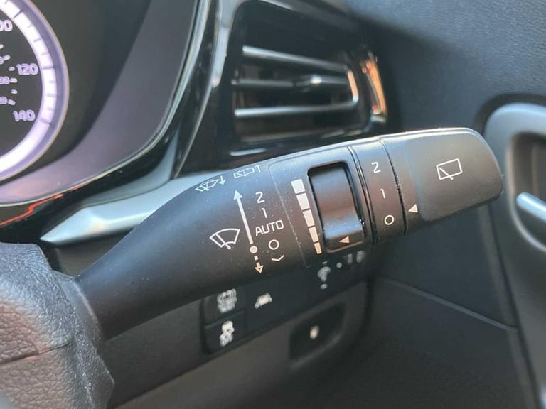 2022 Kia Niro 1.6 GDi Hybrid 2 5dr DCT Automatic SUV Hybrid Automatic