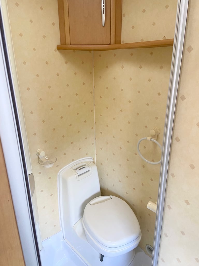 Abbey Aventura 6 Berth Caravan 