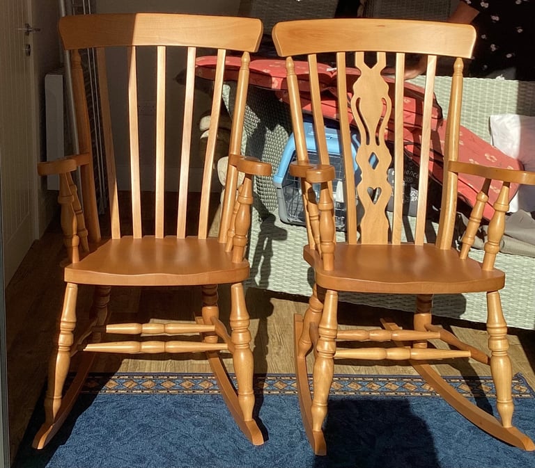 Pine Rocking Chair 