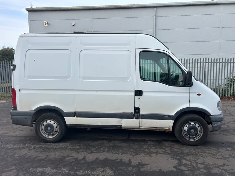 image for 2003 Vauxhall movano 2.2dti mot may 2026