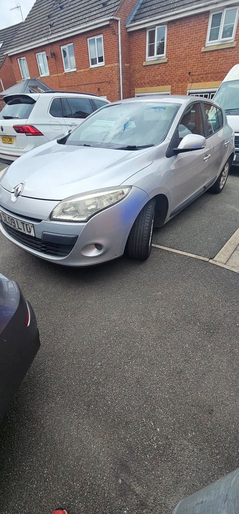 Renault, MEGANE, Hatchback, 2009, Manual, 1461 (cc), 5 doors