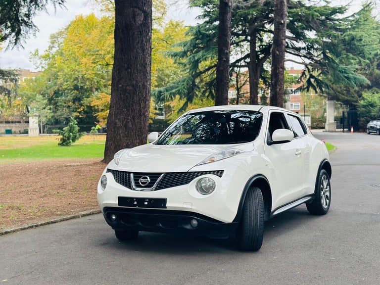 2013 Nissan Juke 1.6 Tekna CVT Euro 5 5dr HATCHBACK Petrol Automatic