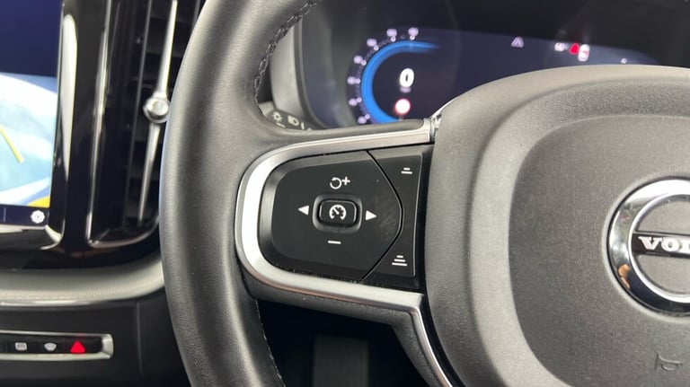 2023 Volvo XC60 2.0 T6 [350] RC PHEV Core Bright 5dr AWD Gtron ESTATE PETROL/ELECTRIC Automatic
