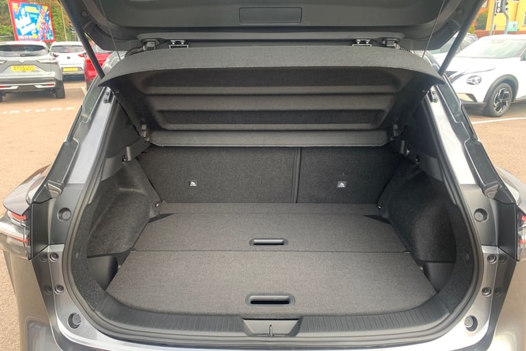 2025 Nissan Qashqai 1.5 E-Power N-Connecta [Glass Roof] 5dr Auto Hatchback Hybrid Automatic