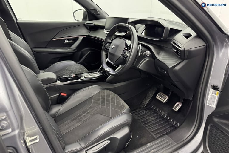 2022 Peugeot 2008 1.2 PureTech 130 GT Premium 5dr EAT8 SUV Petrol Automatic