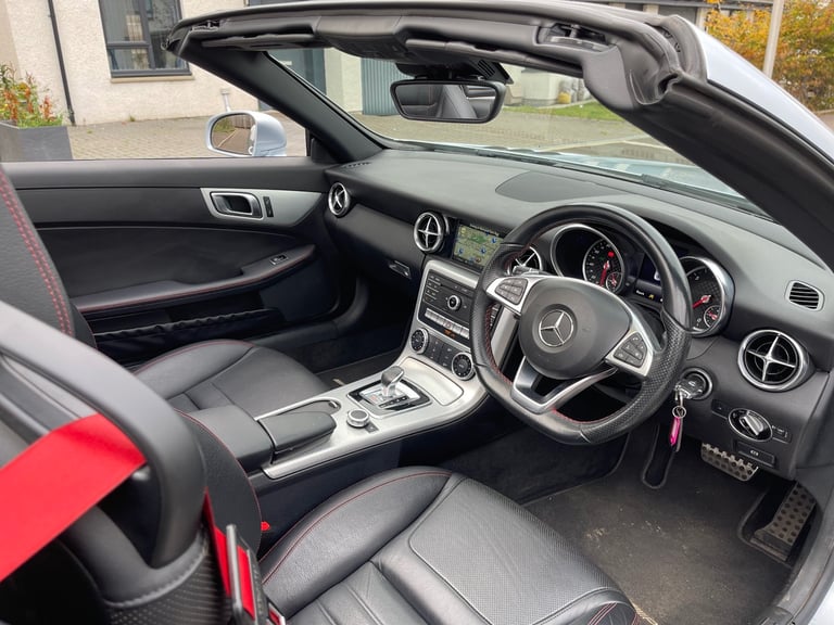 Mercedes-Benz, SLC, Convertible, 2016, Semi-Auto, 2143 (cc), 2 doors