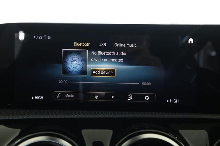2019 Mercedes-Benz A-Class 1.3 A200 AMG Line (Executive) 7G-DCT Euro 6 (s/s) 5dr Hatchback Petrol...